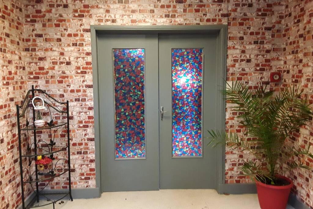 Appartement Chaleureux De 82M2 Proche De Vulcania Pontaumur Exteriör bild